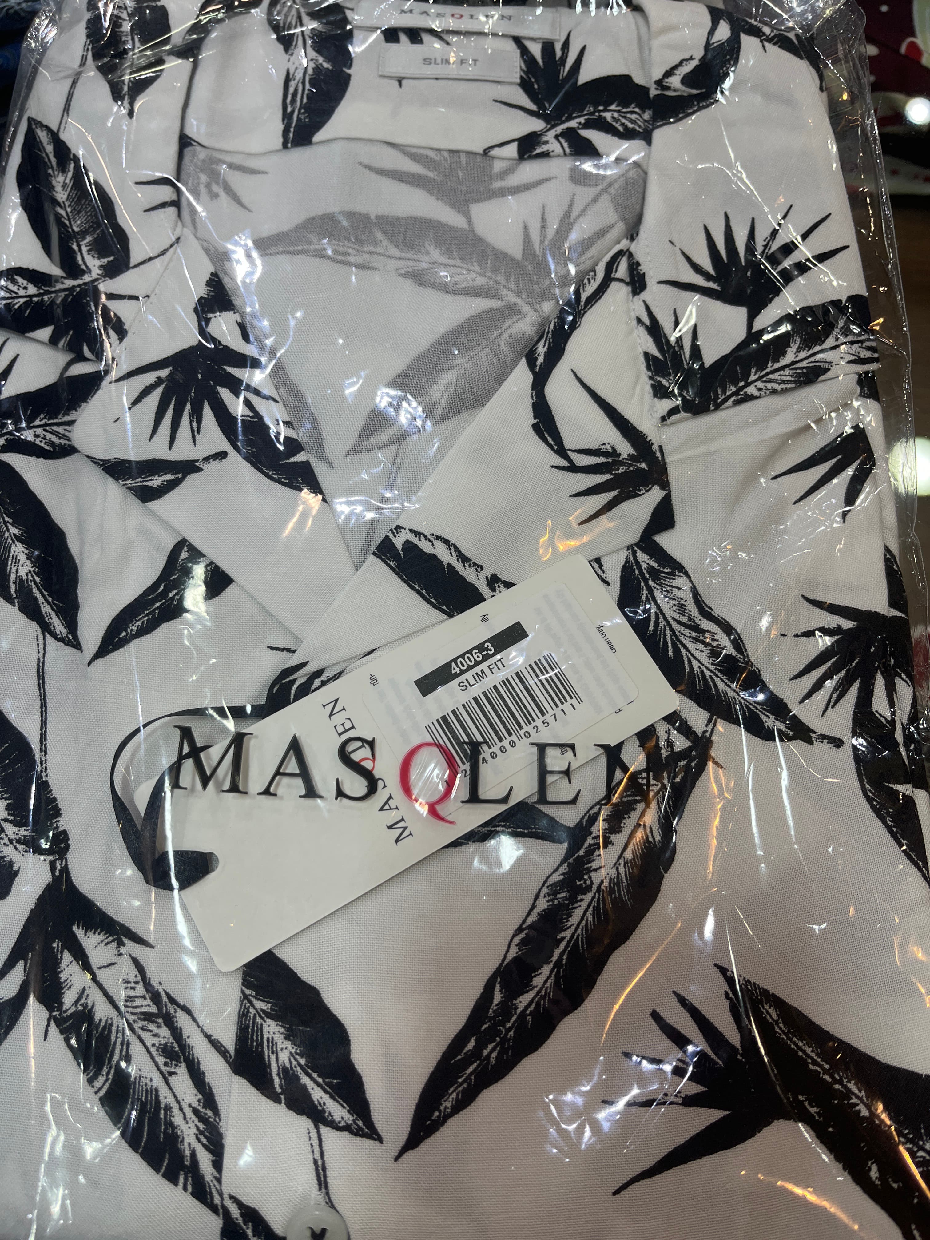 MasQlen Black Floral